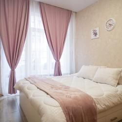 Фото Отель Уютная квартира в очень красивом районе от LetoApart