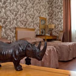 Номер стандарт с 2 односпальными кроватями (с завтраком)