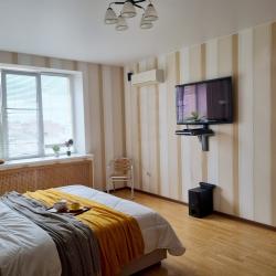 Фото Апартаменты на улице Ленинская 310