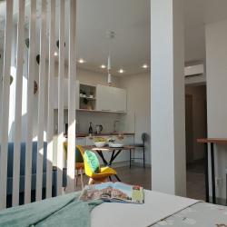 Фото Апартаменты на улице Овражная 52