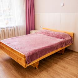 Номер стандарт с 1 двуспальной кроватью