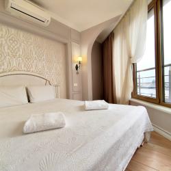 Фото Отель на три ночи на улице Несербская 14