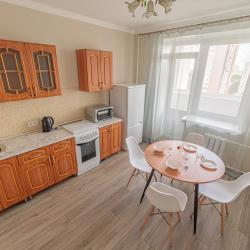 Фото Апартаменты на улице Кулакова 2