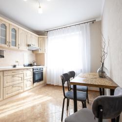 Фото Отель LovelyHome 39 (ЛавлиХоум 39) на улице Артиллерийская 48