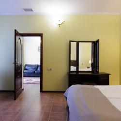 Люкс улучшенный (с балконом)