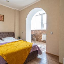 Фото Апартаменты SunRеntаl (СанРентал) на улице Творческая