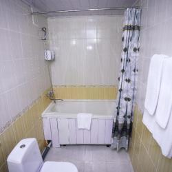 Номер стандарт с 2 односпальными кроватями (с завтраком)