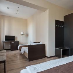 Номер стандарт семейный с 3 односпальными кроватями