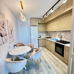 1-комнатные апартаменты улучшенные Павла Буравцева 42/1