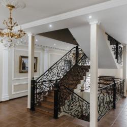 Manor House (Манор Хаус) — e13ca3766fb34f70f5536244f95ee804