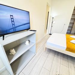 Фото Отель Посуточно50 на улице Парковая 46 корпус 1