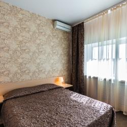 Номер стандарт с 1 двуспальной кроватью