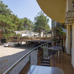 4-местный номер комфорт (вид на парк)