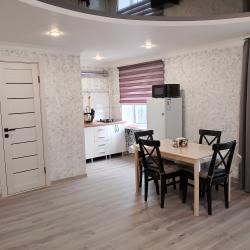 Фото Апартаменты на переулке Весёлый 53