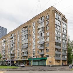 Фото Апартаменты на улице Снежная 14к1