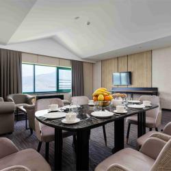 Фото Отель Pyramids Resorts Charvak (Пирамидс Резорт )