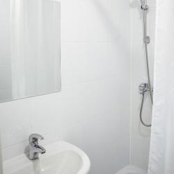 Комната стандарт с 1 двуспальной кроватью