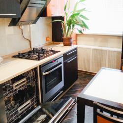 2-комнатные апартаменты улучшенные кирова 17