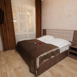 Фото Отель Камин-Хаус