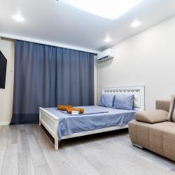 Фото Отель LetoApart (ЛетоАпарт) на улице Суворовская 77-312