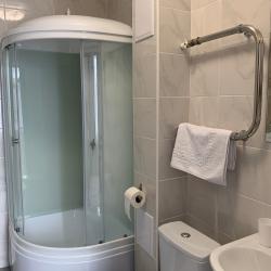 Комната стандарт с 1 двуспальной кроватью