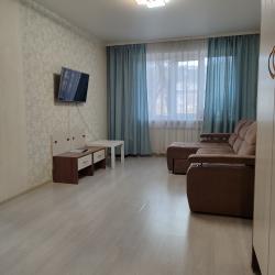 Фото Апартаменты на Школьном переулке 4