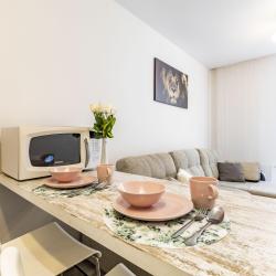 2-комнатные апартаменты улучшенные BeGuest Азина 22/2