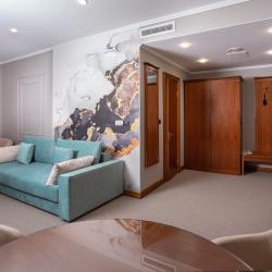 Номер люкс бизнес