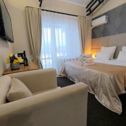 Номер люкс с 1 двуспальной кроватью