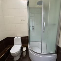 Номер стандарт с 1 двуспальной кроватью