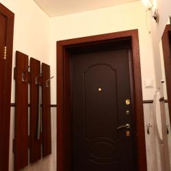 Фото Апартаменты на улице Серова 2