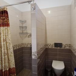 Фото Отель Коттедж А8 на базе отдыха Новинки Парк