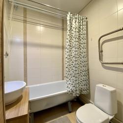 Фото Апартаменты на улице Николая Зелинского