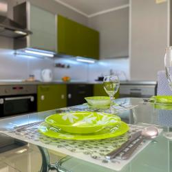 Фото Отель Like Home Apartment (Лайк Хоум Апартмент) на улице Саморы Машела 4к1