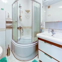 Фото Апартаменты на Лыжном переулке 4 корпус 3