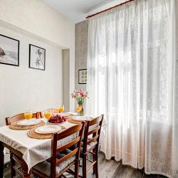 Фото Апартаменты на улице Роз, 58