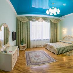 Комната стандарт с 1 двуспальной кроватью