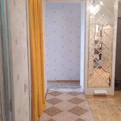 3-комнатные апартаменты улучшенные г. Москва, ул. Первомайская, д. 32/23 с 1 односпальной и 2 двуспальными кроватями