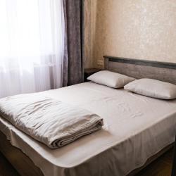 Номер стандарт с 1 двуспальной кроватью