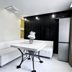 Фото Отель Трехкомнатная квартира люкс