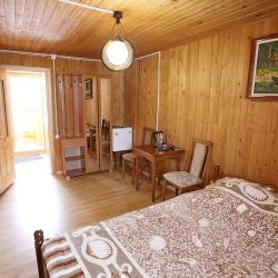 Номер стандарт с 1 двуспальной кроватью