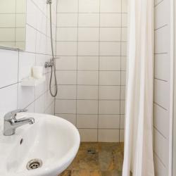 Номер стандарт улучшенный с 1 двуспальной кроватью