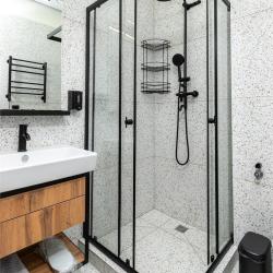 Номер стандарт улучшенный с 1 двуспальной кроватью