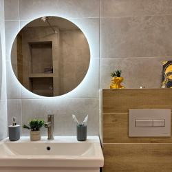 Фото Отель CrystalRentals (КристалРенталс) на улице Монтажников 38