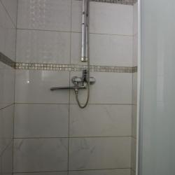 Комната полулюкс с 1 двуспальной кроватью