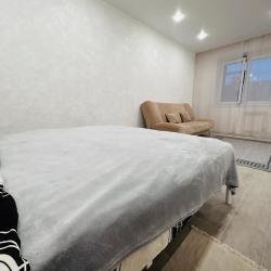 Фото Апартаменты на улице Мельникайте 38