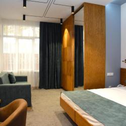 Фото Отель R&R INN (АР енд АР Инн)