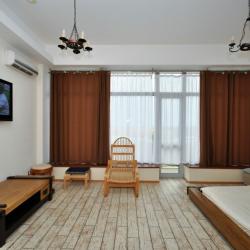 2-комнатный номер делюкс комфорт с 1 двуспальной кроватью