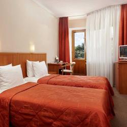 Фото Отель Октябрьская