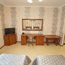 Номер стандарт с 2 односпальными кроватями